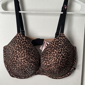 Victoria’s Secret bra